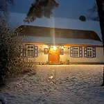 Pfarrhaus Tollensesee شقة
