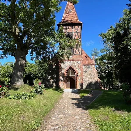 Pfarrhaus Tollensesee *