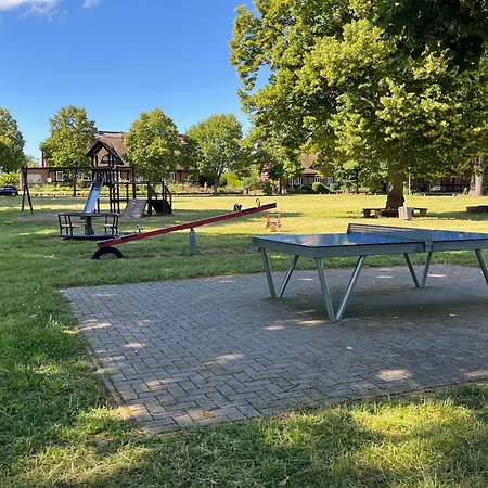 Pfarrhaus Tollensesee * Penzlin